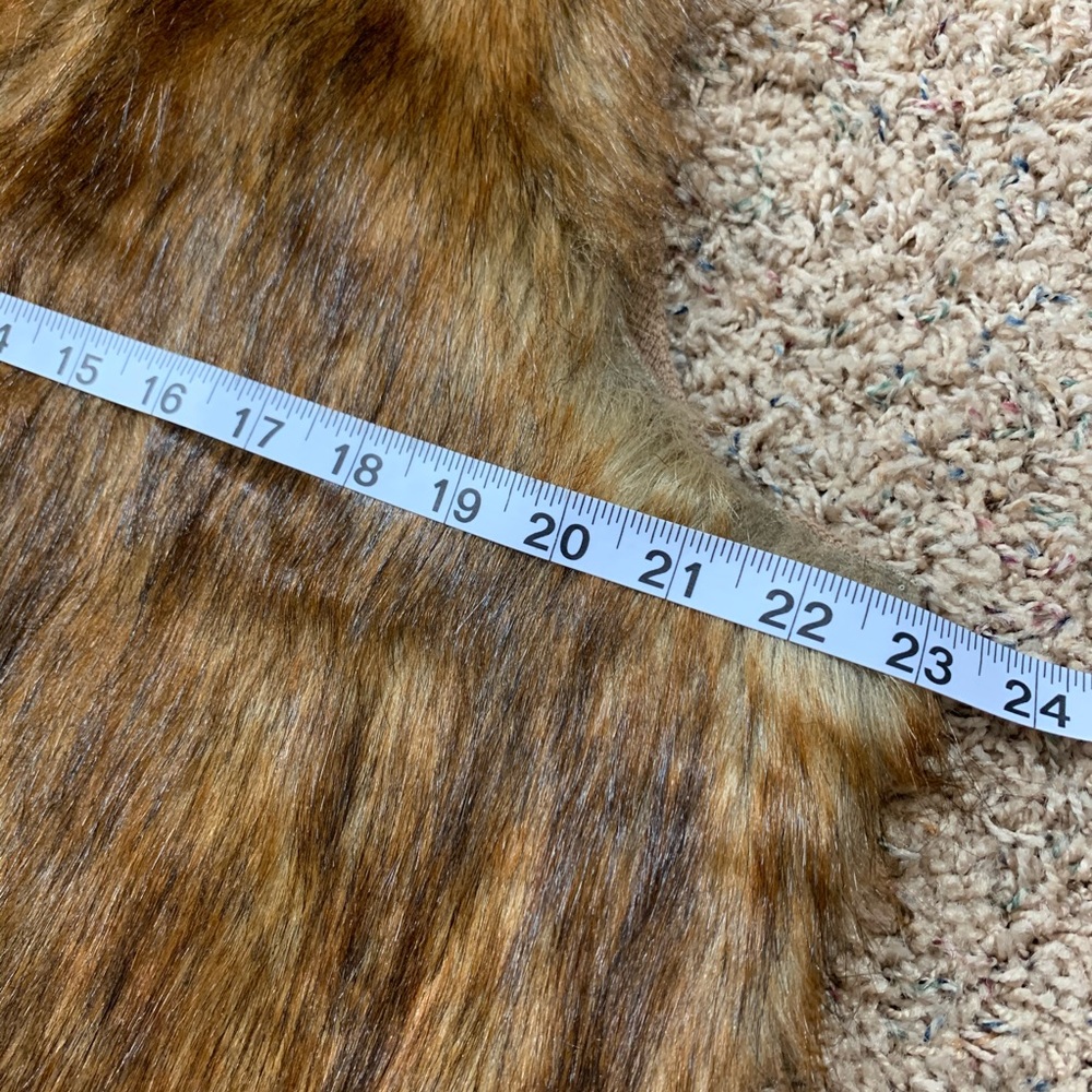 NEW The Limited Brown Faux Fur Open Front Vest - Picture 11 of 12